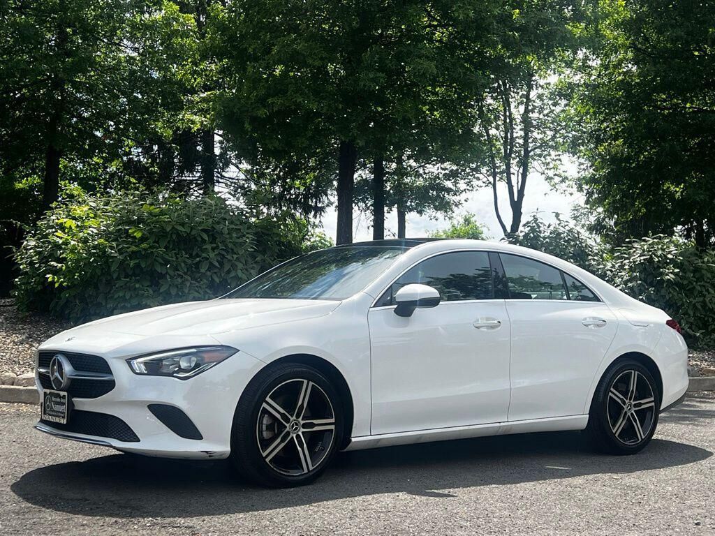2022 MERCEDES-BENZ CLA-Class