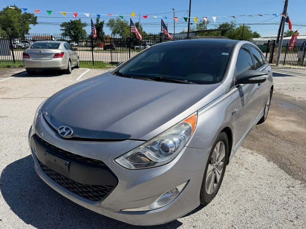 2013 HYUNDAI Sonata