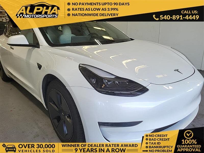 2022 TESLA Model 3