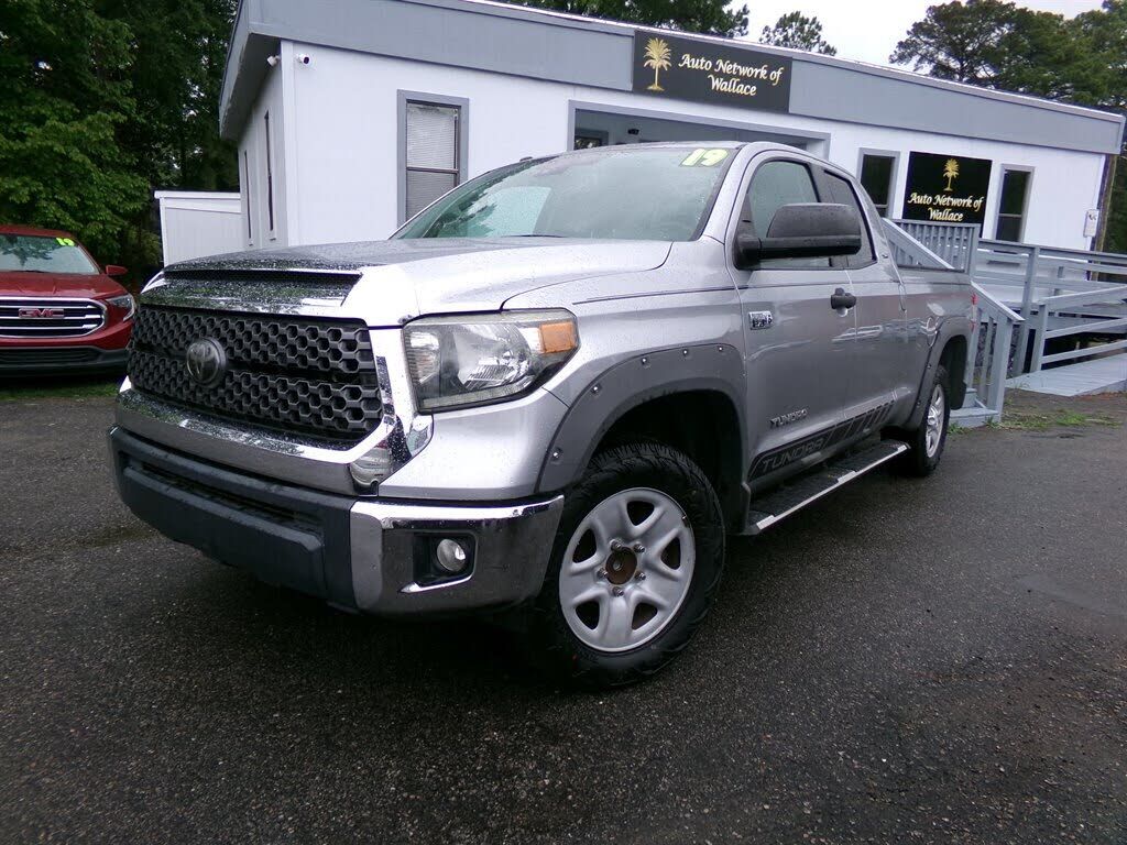 2019 TOYOTA Tundra