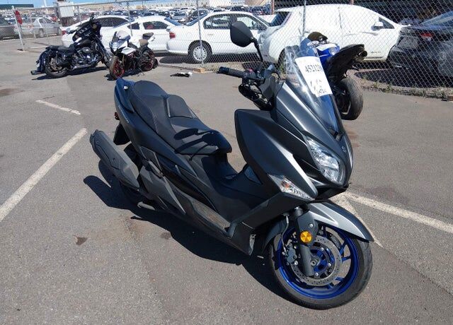 2023 SUZUKI Burgman