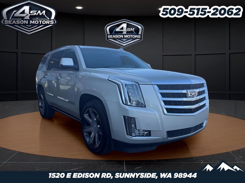2016 CADILLAC Escalade