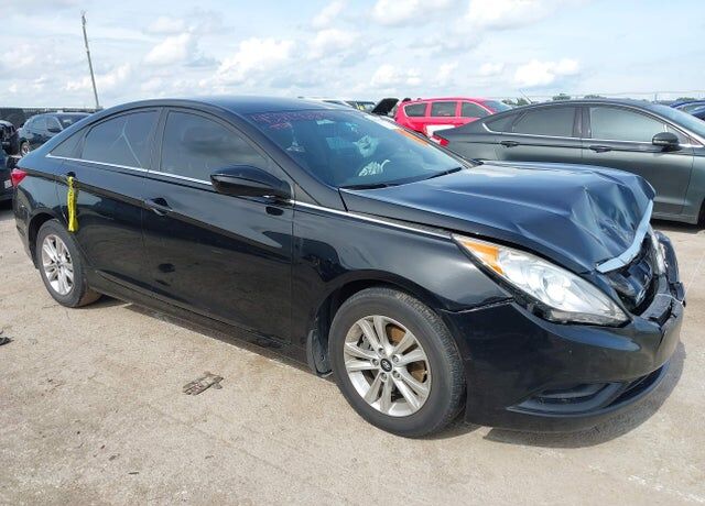 2012 HYUNDAI Sonata