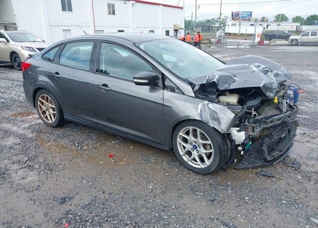 2015 FORD Focus