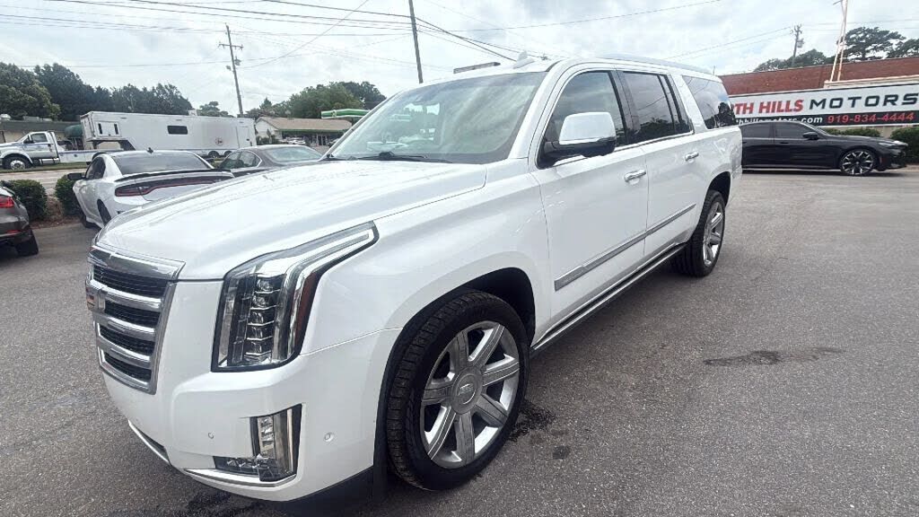 2018 CADILLAC Escalade ESV