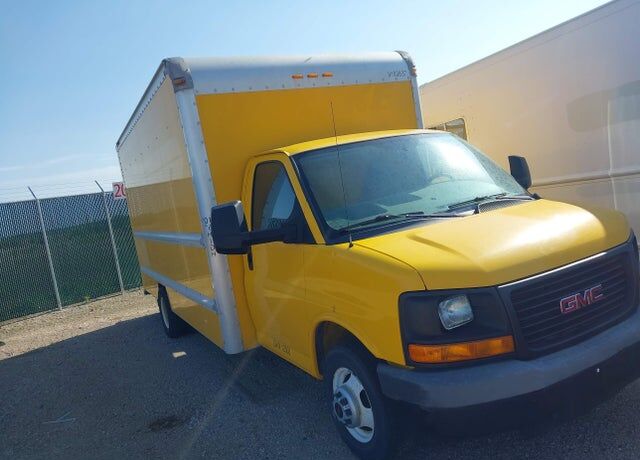GMC Savana