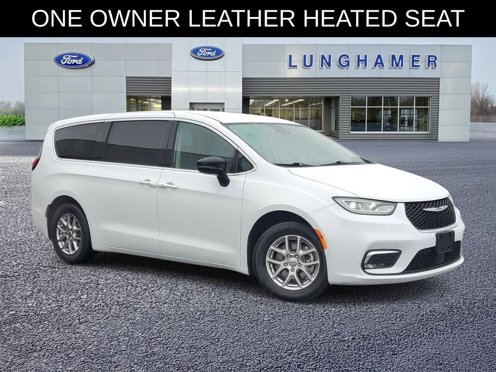 2024 CHRYSLER Pacifica