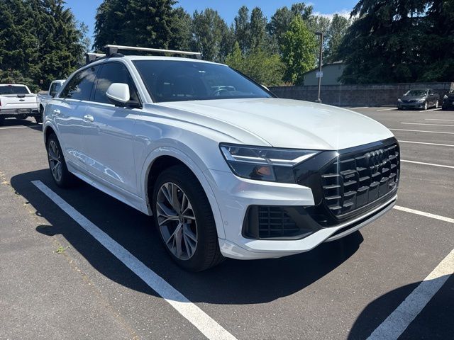 2021 Audi Q8