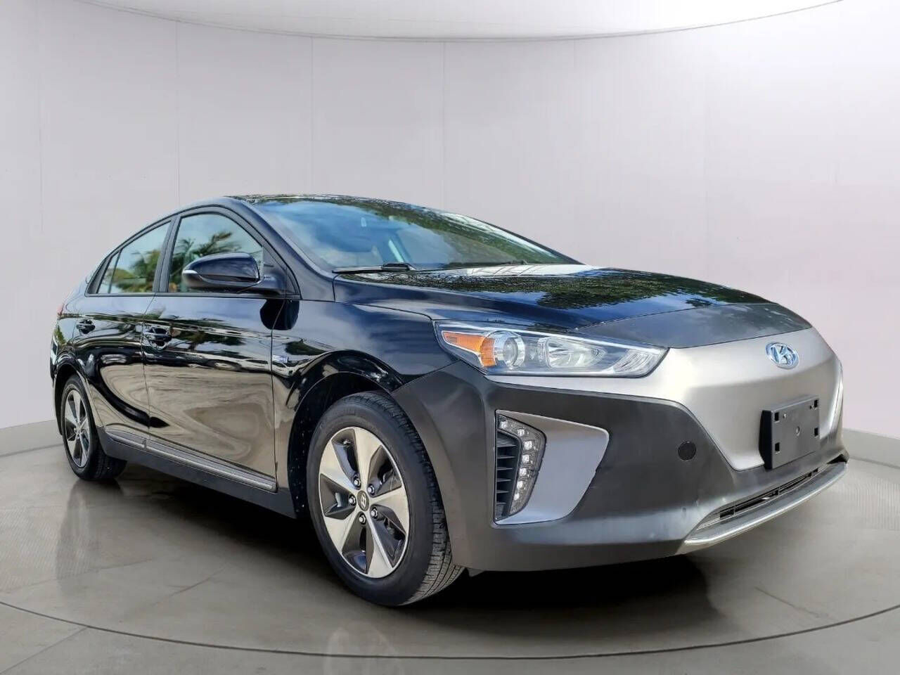 2019 HYUNDAI Ioniq