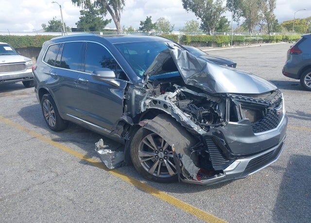 2022 CADILLAC XT6