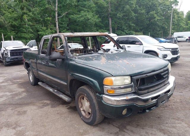2004 GMC Sierra