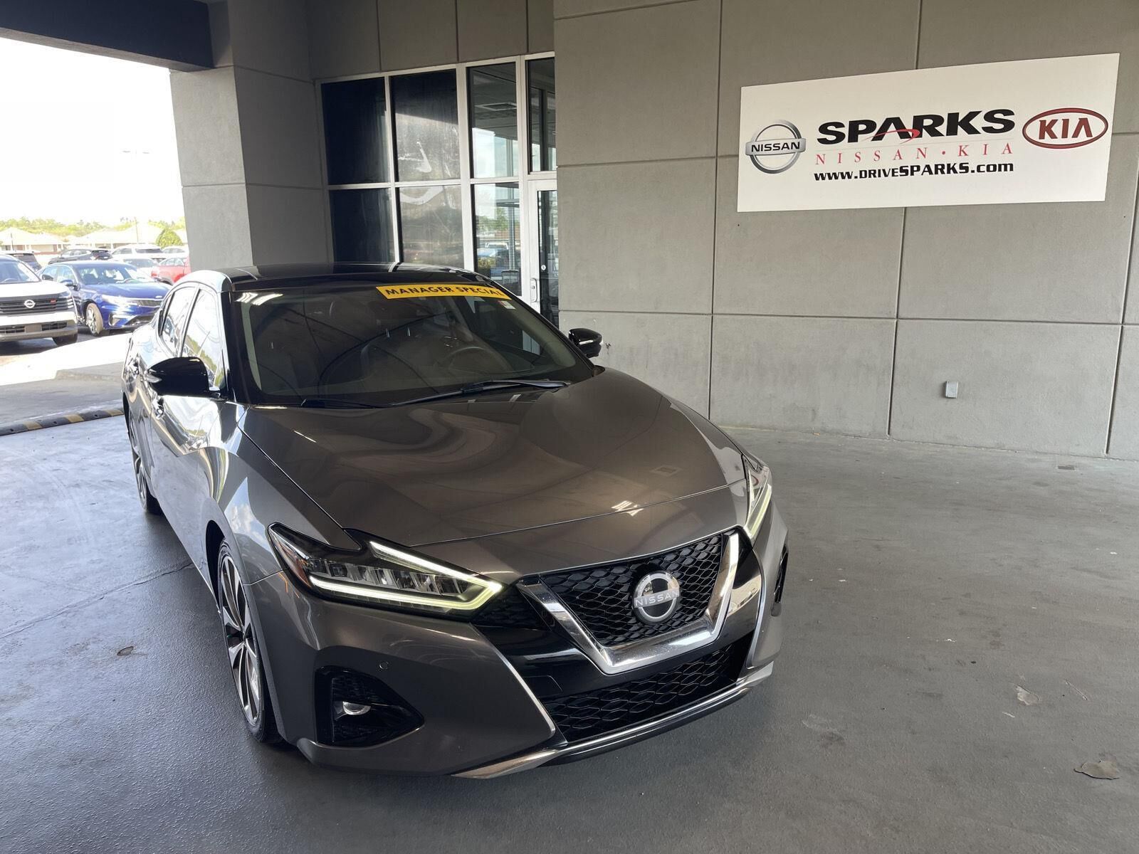2023 NISSAN Maxima