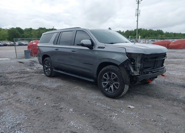 2021 CHEVROLET Suburban