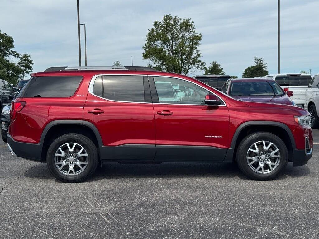 2023 GMC Acadia