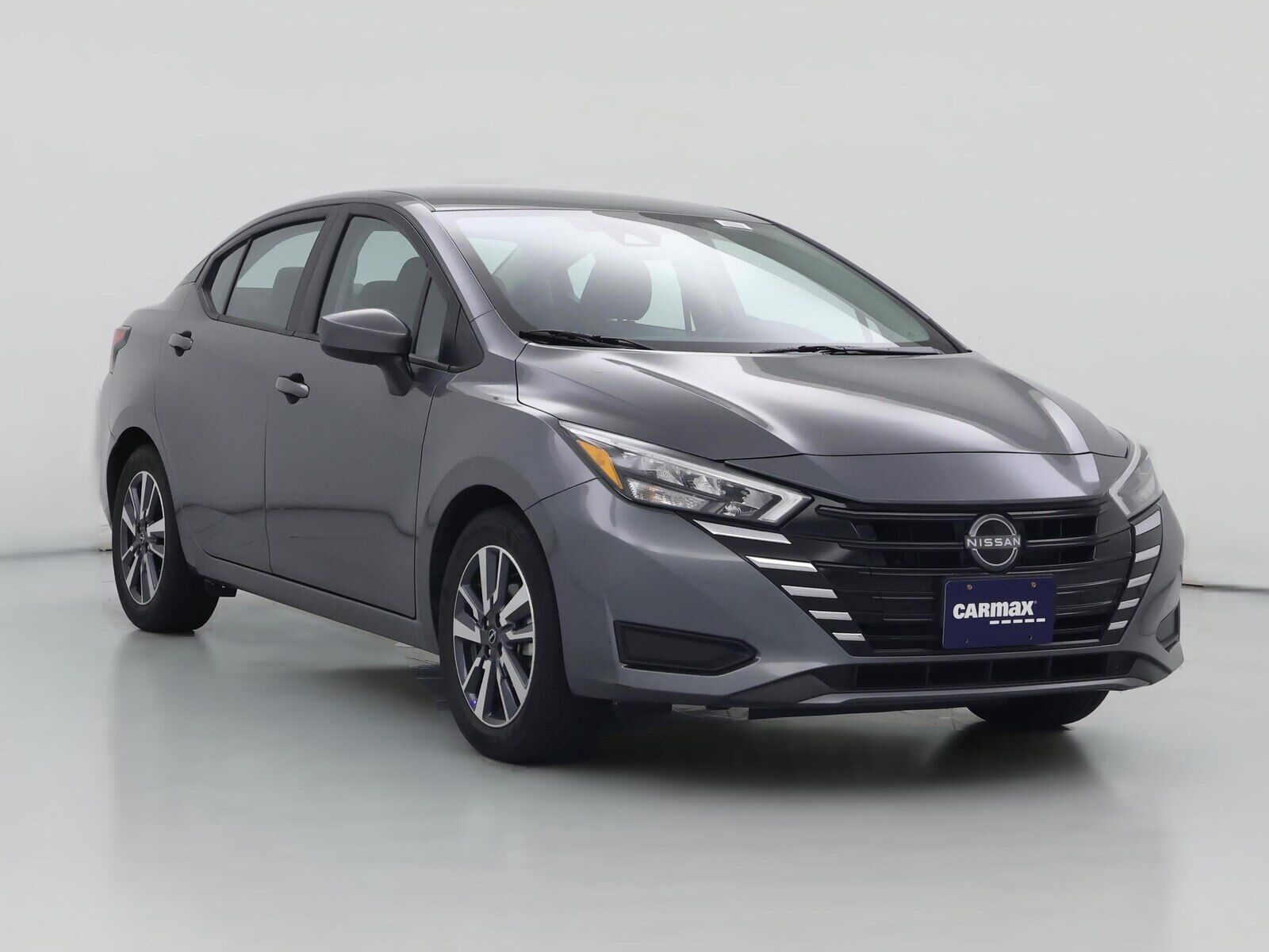 2025 NISSAN Versa