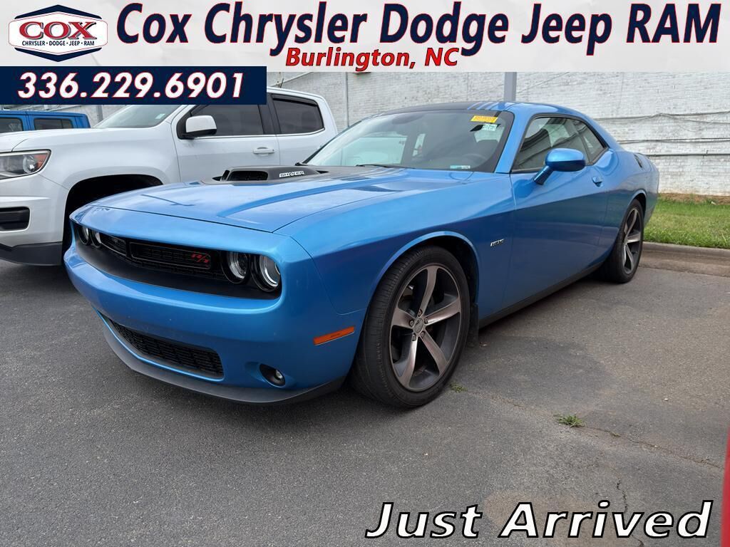 2016 DODGE Challenger