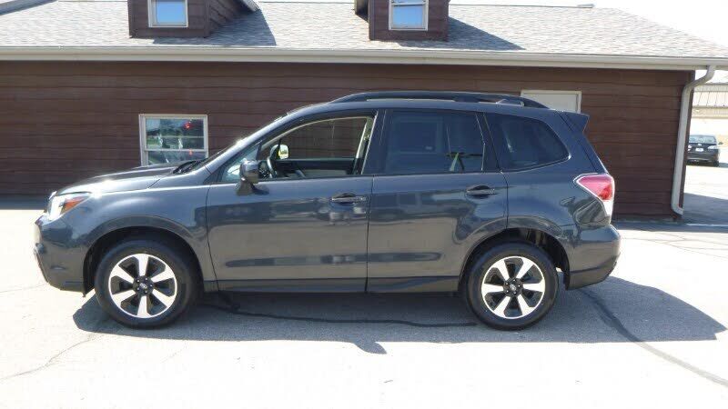2018 SUBARU Forester
