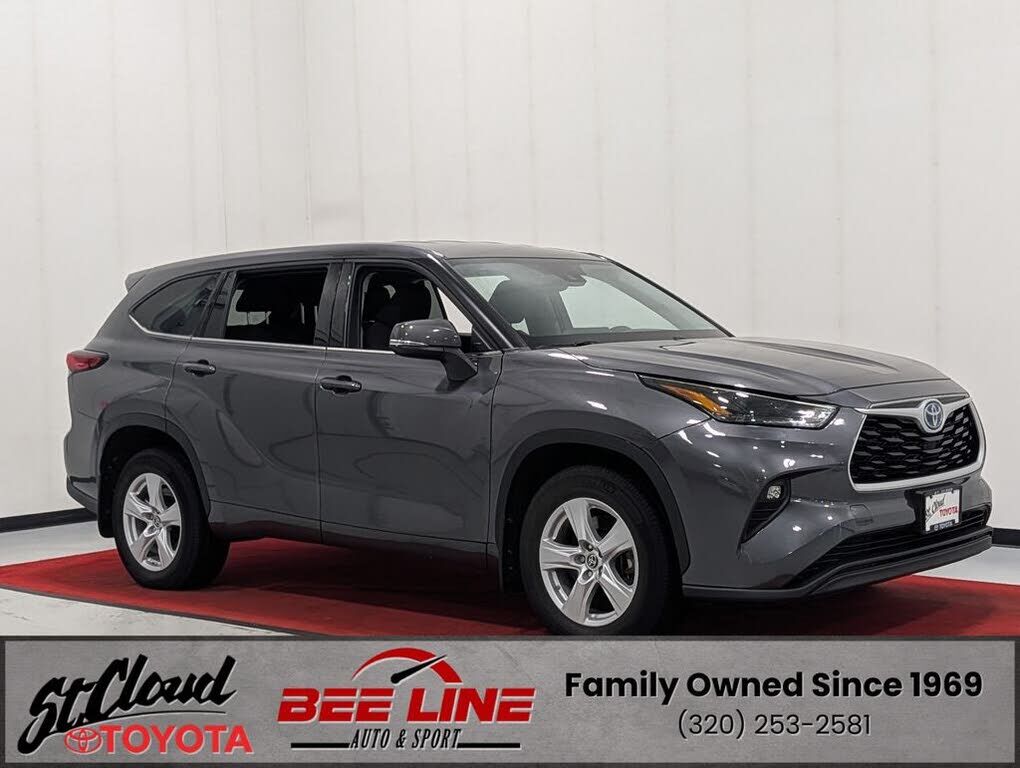 2022 TOYOTA Highlander
