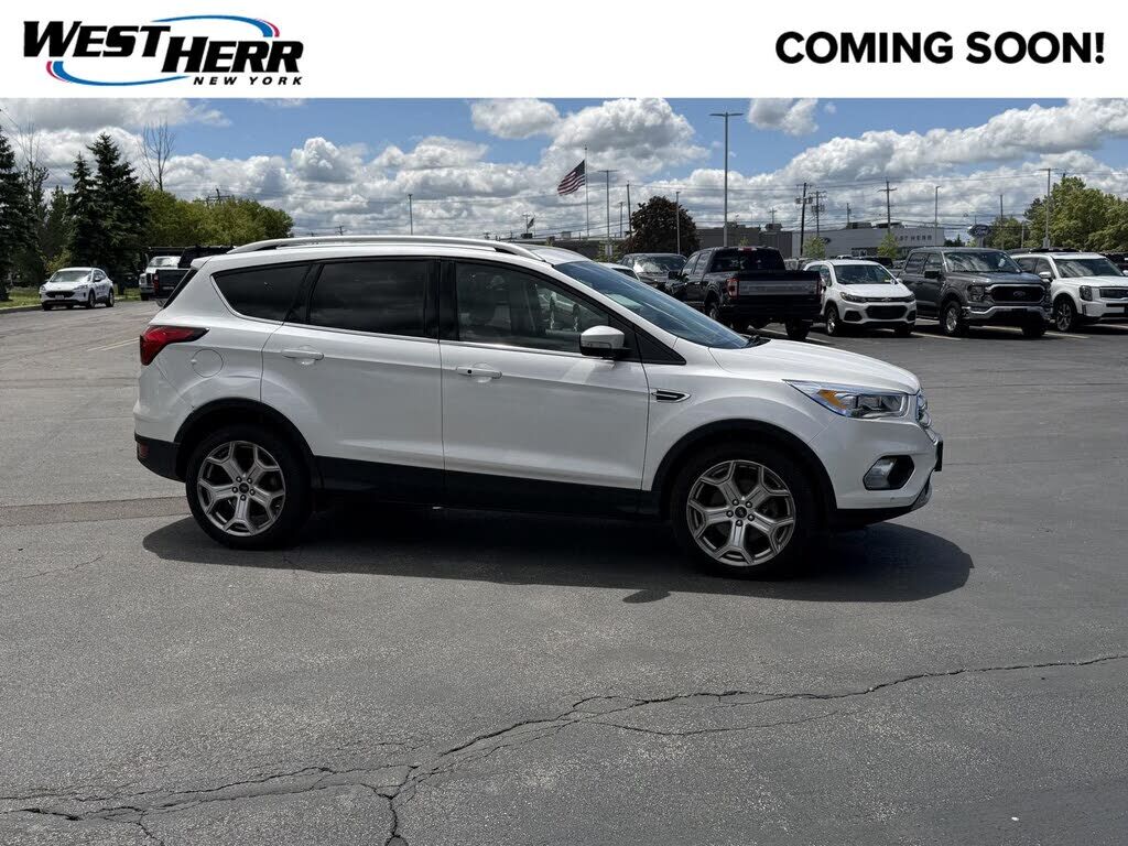 2019 FORD Escape