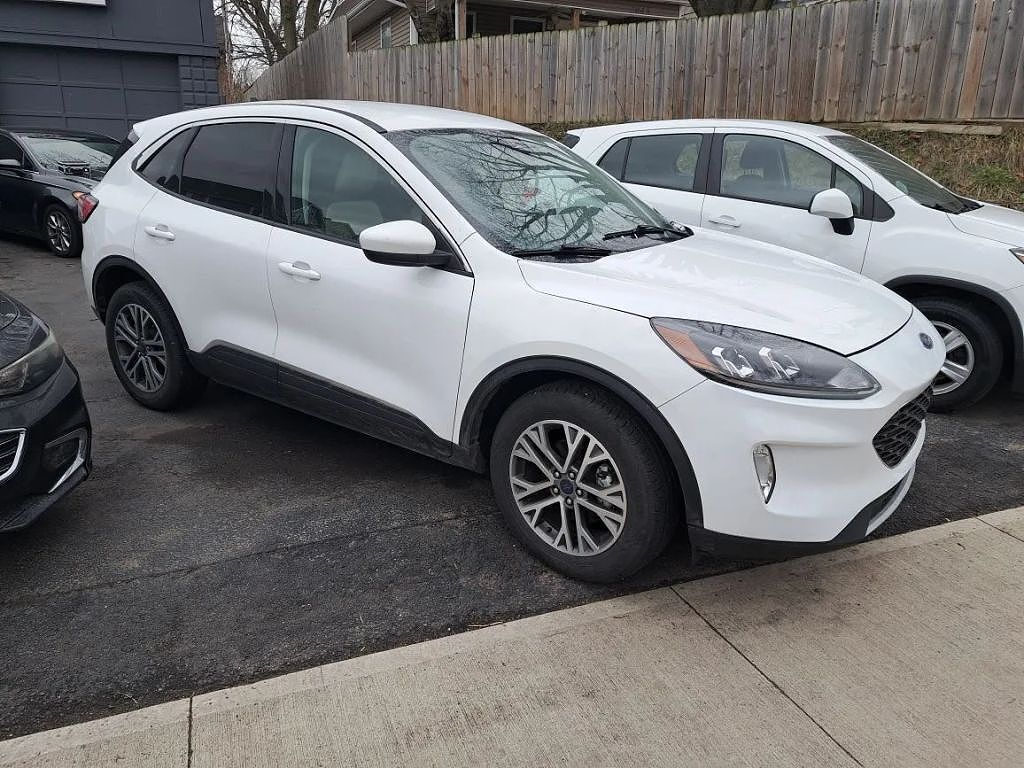 2022 FORD Escape