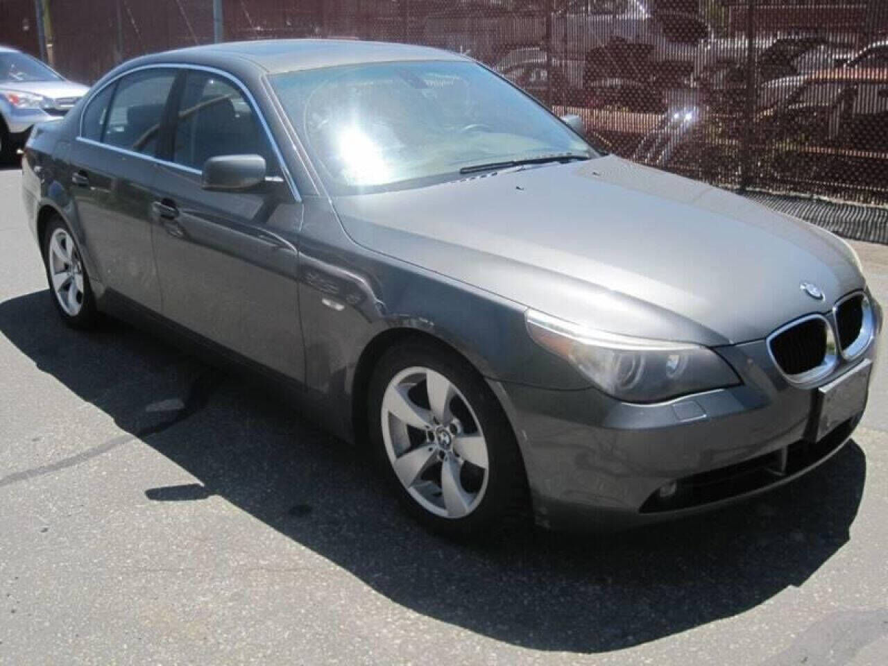 2004 BMW 5 Series