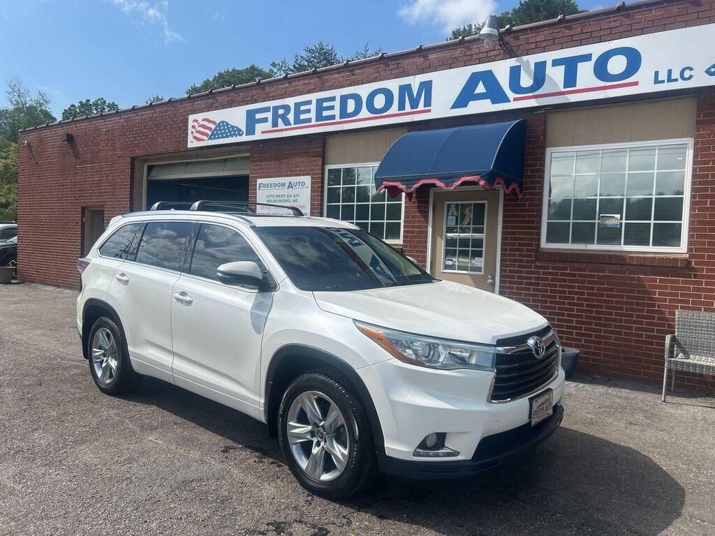 2016 TOYOTA Highlander