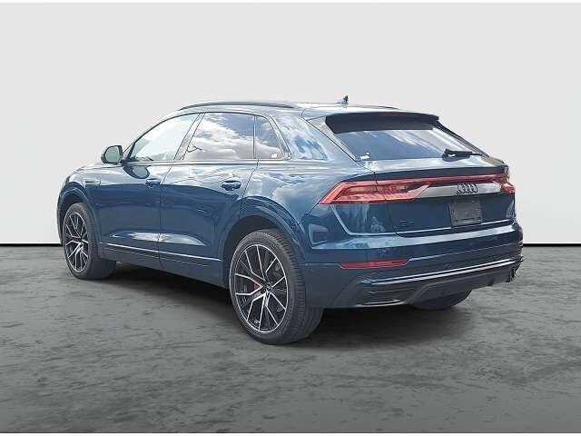 2022 Audi Q8
