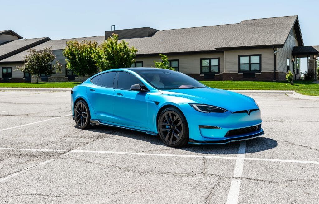 2022 TESLA Model S