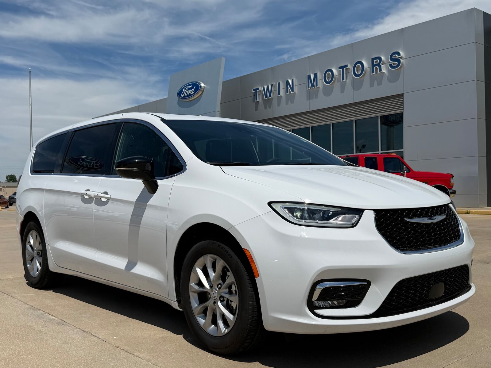 2026 CHRYSLER Pacifica