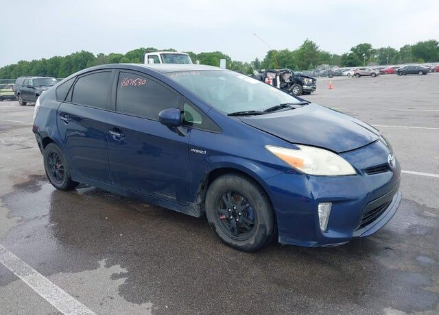2013 TOYOTA PRIUS