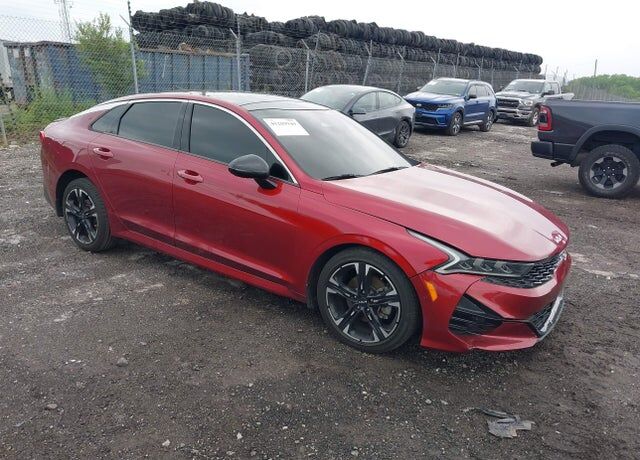 2022 KIA K5