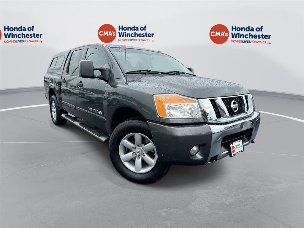2010 NISSAN Titan