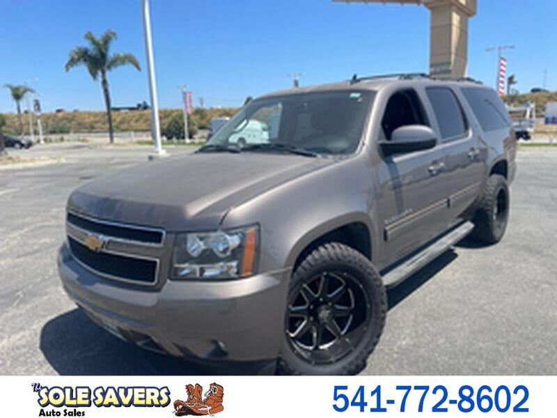 2013 CHEVROLET Suburban