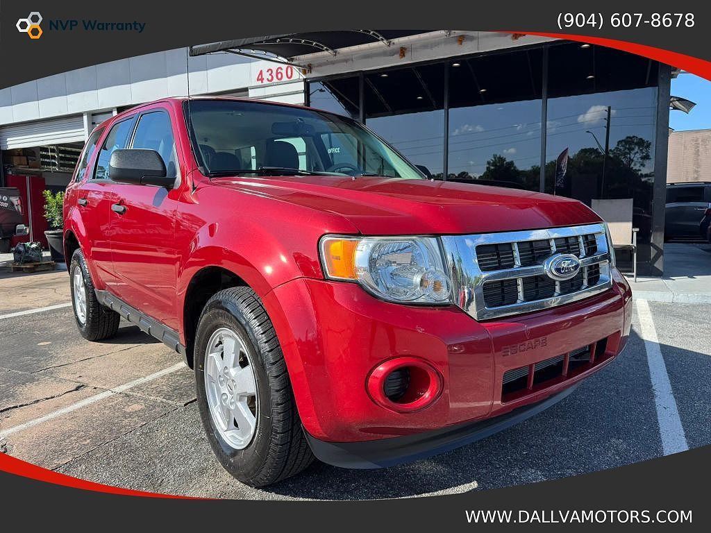2011 FORD Escape