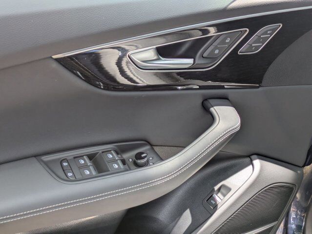 2025 Audi Q8