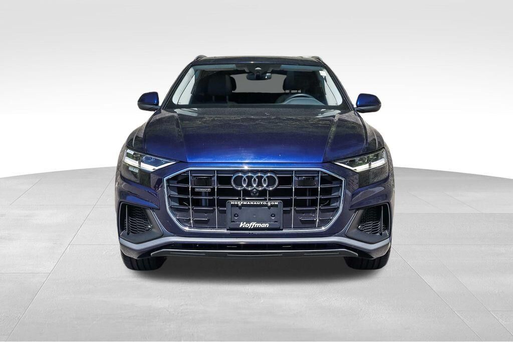 2022 Audi Q8