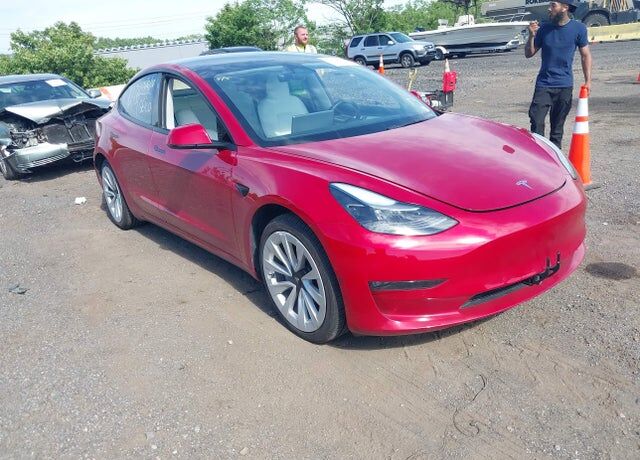 2022 TESLA Model 3