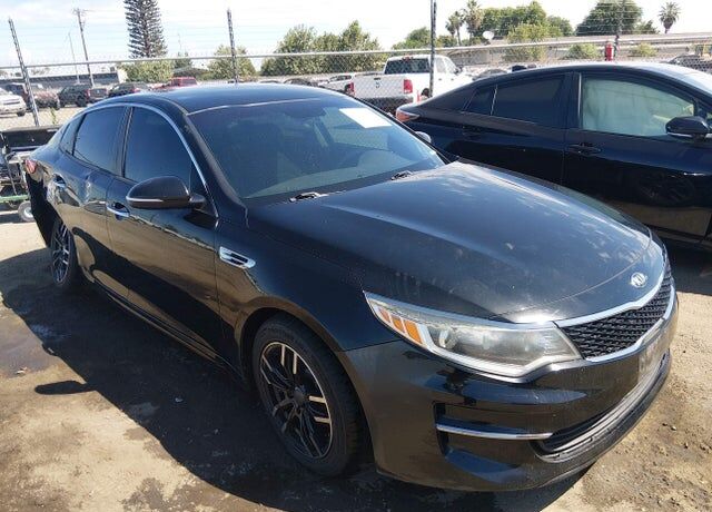 2018 KIA Optima