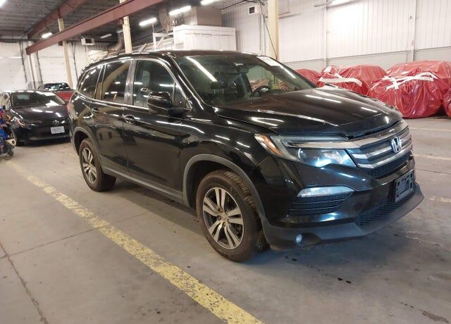 2017 HONDA Pilot