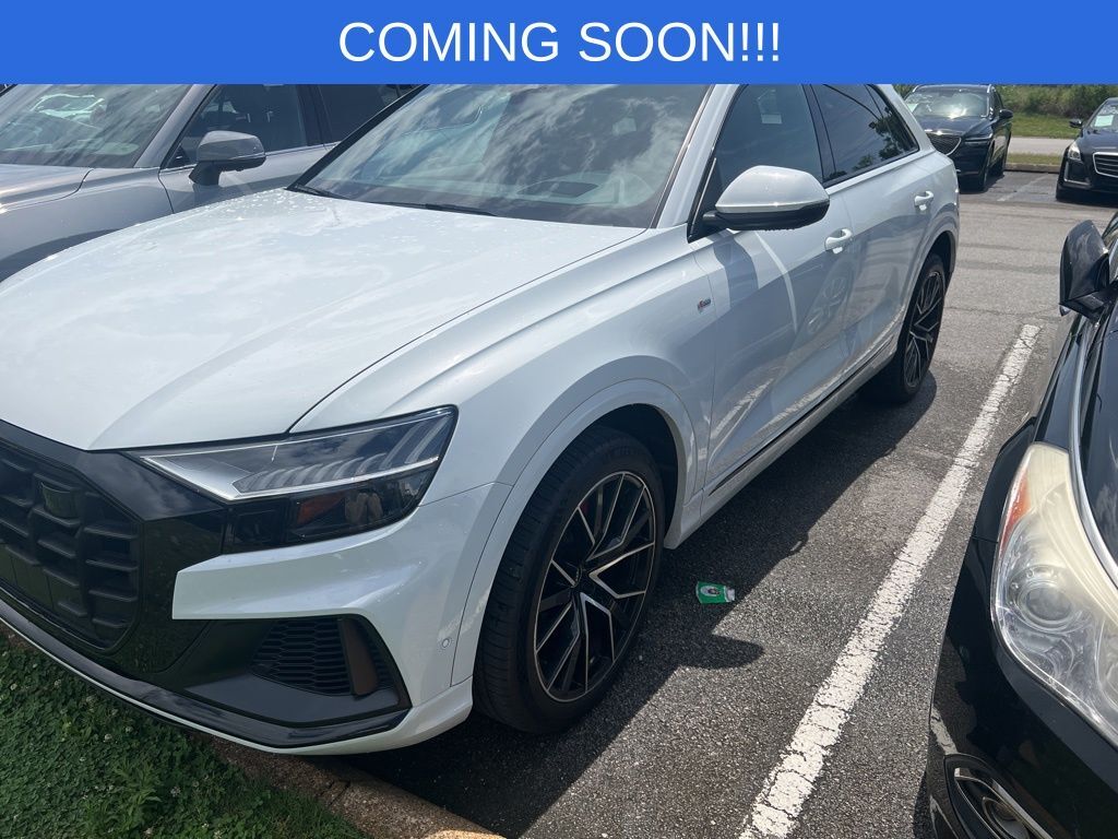 2021 AUDI Q8