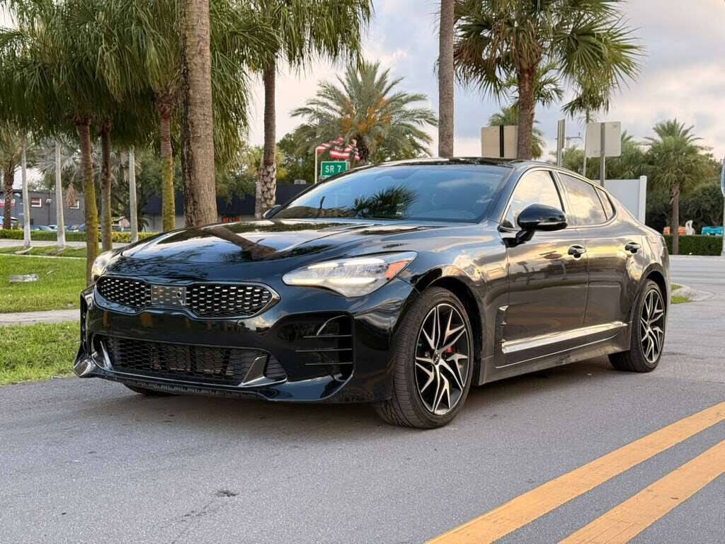 2023 KIA Stinger