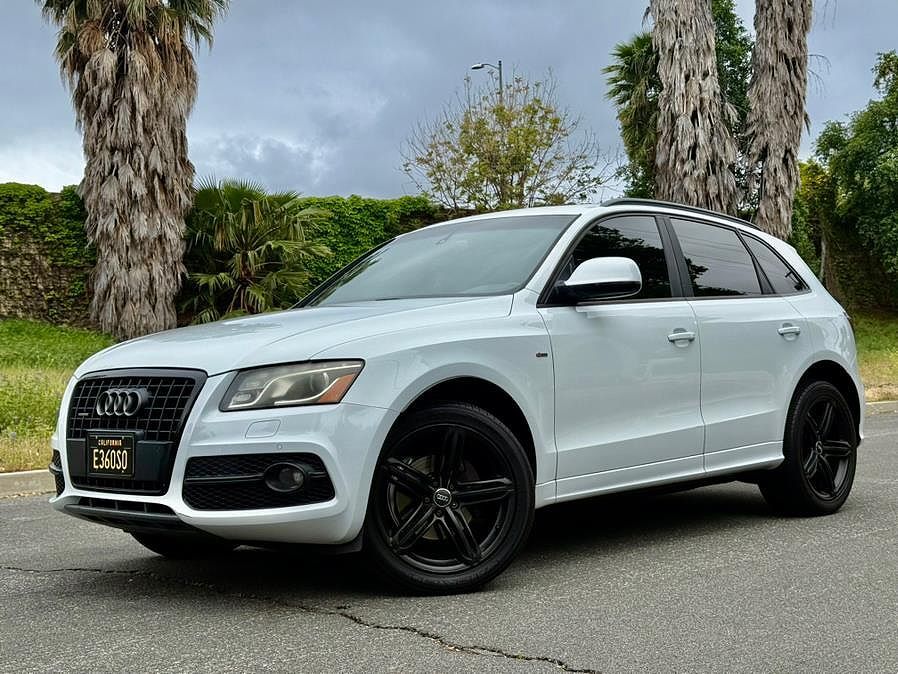 2012 AUDI Q5