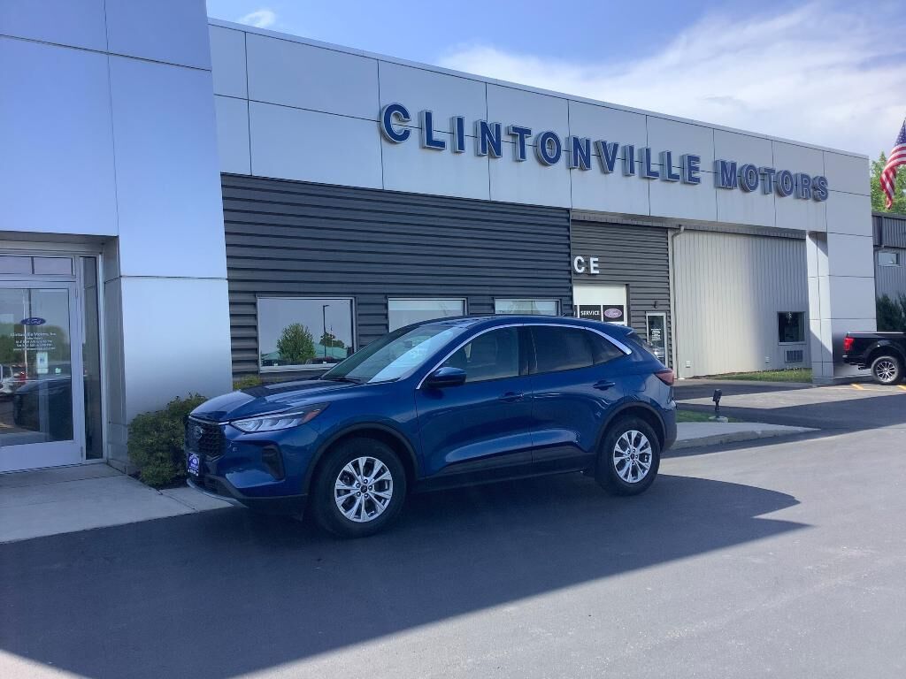 2023 FORD Escape