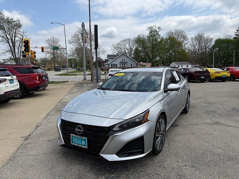 2023 NISSAN Altima
