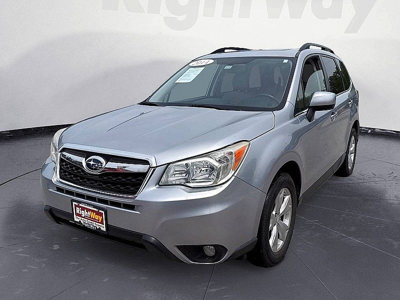 2014 SUBARU Forester