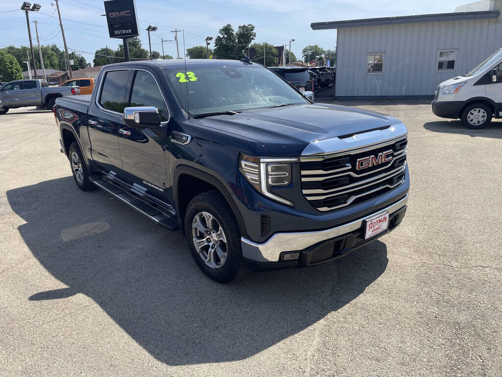 2023 GMC Sierra