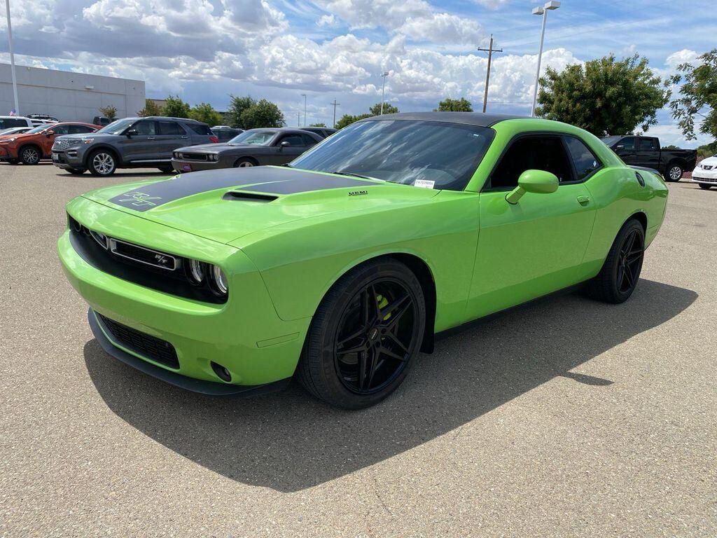 2015 DODGE Challenger