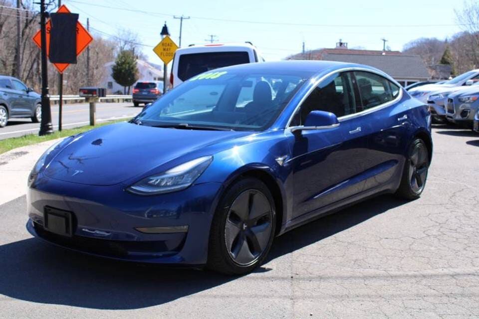 2018 TESLA Model 3