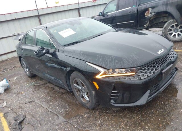 2022 KIA K5