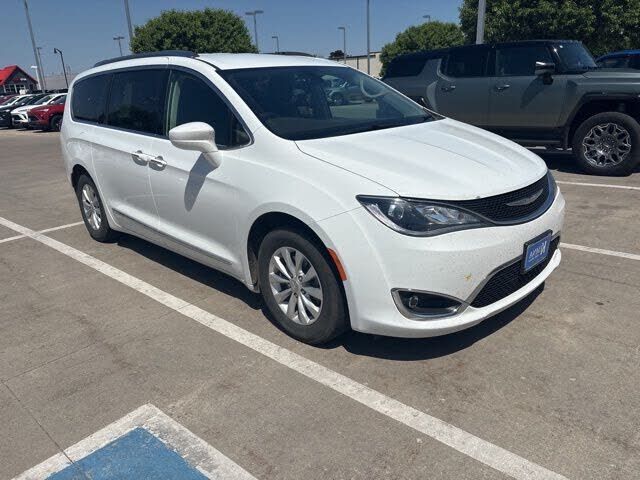 2018 CHRYSLER Pacifica